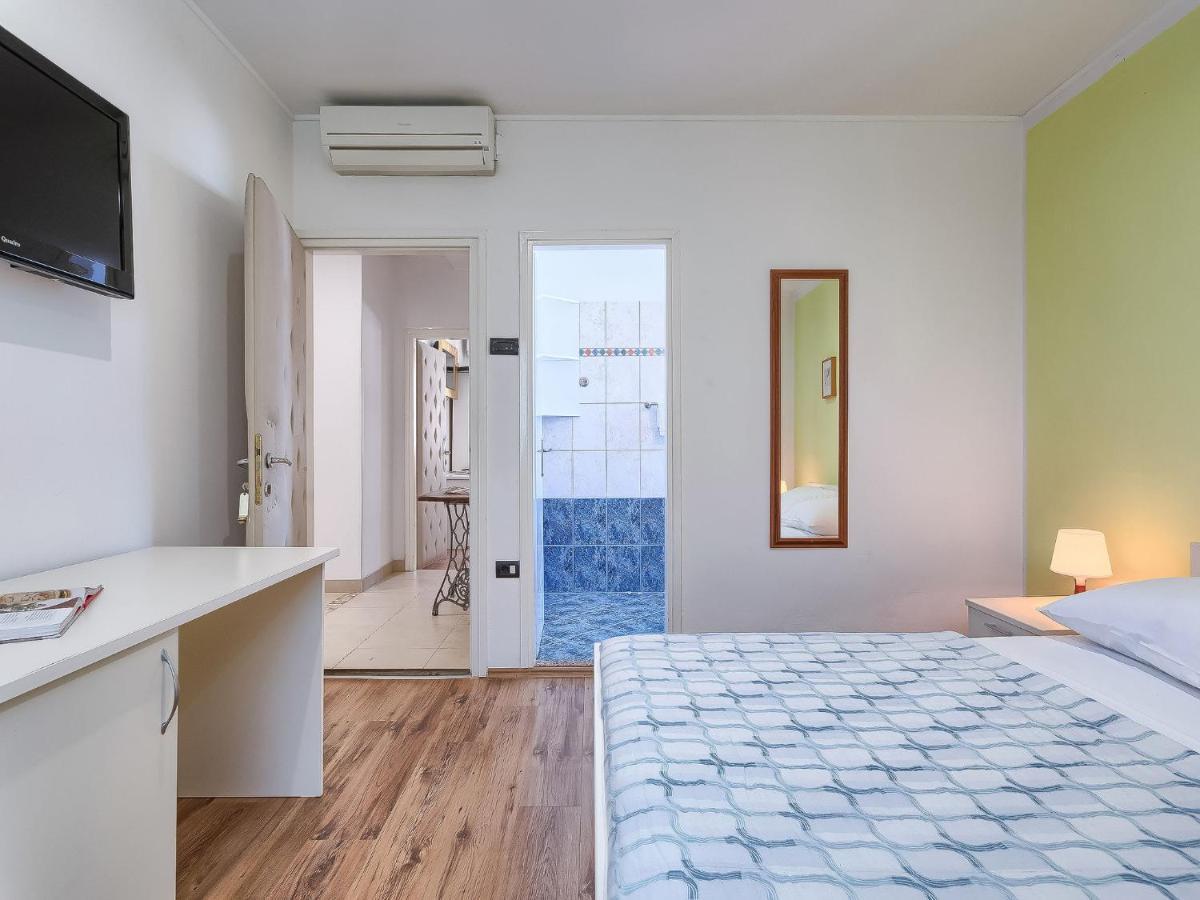 Apartment Nika-12 By Interhome Umag Eksteriør bilde